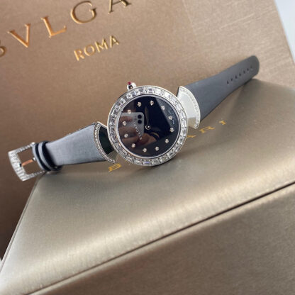 Bulgari luxury soft wrist watch - Image 5