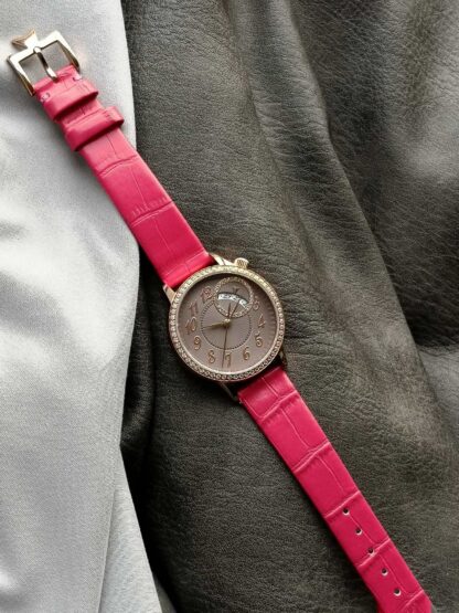 Vacheron Constantin Ultra-Thin Mechanical Women's Watch - Image 5