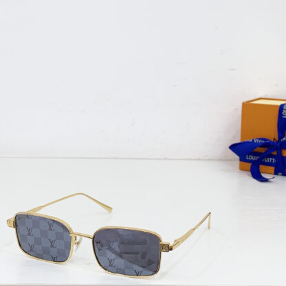 LOUIS VUITTON Fashion Sunglasses - Image 6