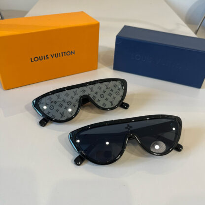 LOUIS VUITTON Fashion Sunglasses - Image 6
