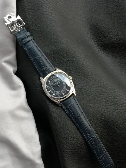 Vacheron Constantin stylish high-end watches - Image 5