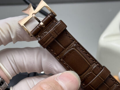 Vacheron Constantin stylish business casual watch - Image 5