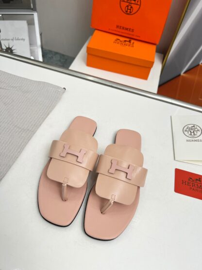 Hermès spring and summer pink apricot daily home travel vacation essential slippers - Image 4