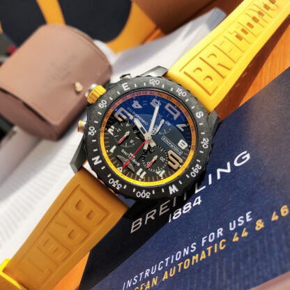 Breitling Quartz Chronograph - Image 5