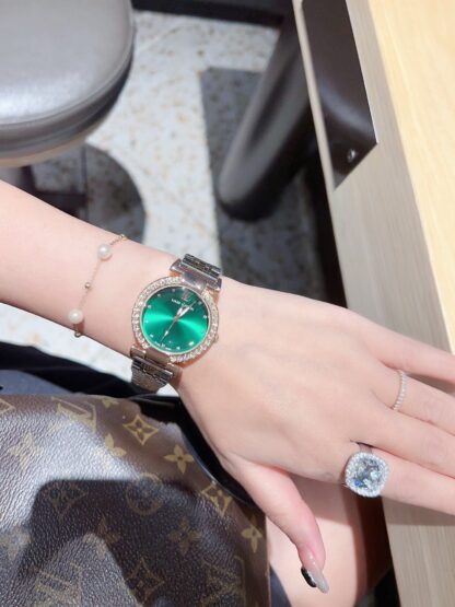 Louis Vuitton's versatile fashion watches - Image 5