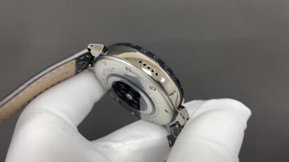 Louis Vuitton Men's Mechanical Watch - Image 5