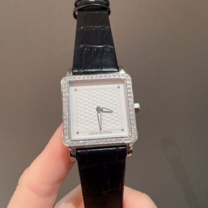 Louis Vuitton cowhide watch - Image 5