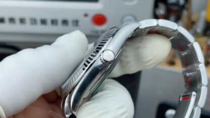 Rolex Black Dial Log - Image 5