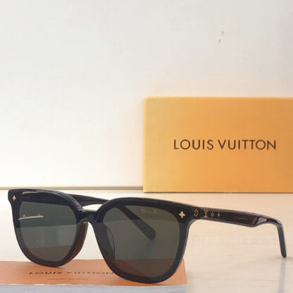 LOUIS VUITTON Fashion Sunglasses - Image 6