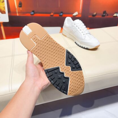 Hermès Paris catwalk model simple classic white casual shoes - Image 5