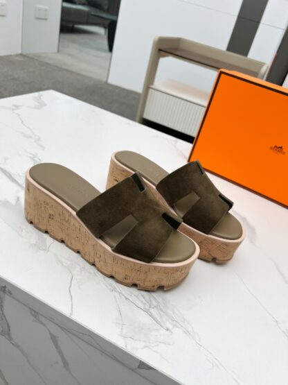 Hermès early spring new dark green pure handmade thick-soled platform slippers - Image 4