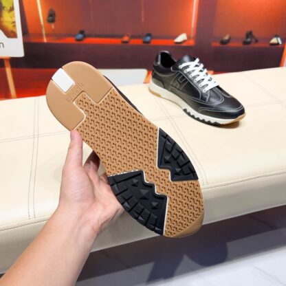 Hermès Paris catwalk simple classic black and white casual shoes - Image 5