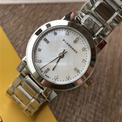 Burberry Quartz Women's Watch - Image 5