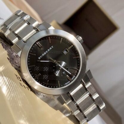 Burberry Quartz Men's Watch - Image 5