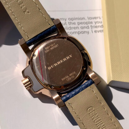 Burberry Quartz Women's Watch - Image 5