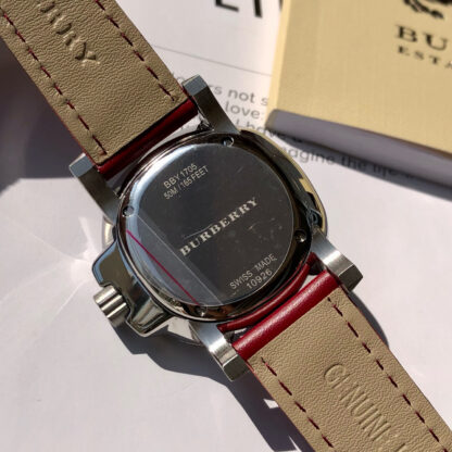 Burberry Quartz Women's Watch - Image 5