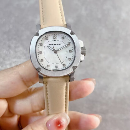 Burberry British Style Series Women's Watch - Image 5