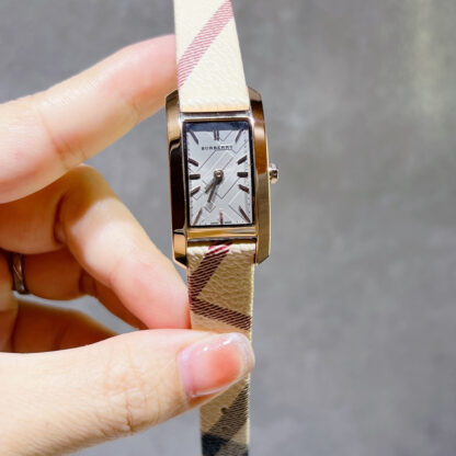 Burberry rectangular dial checked steel strap quartz women's watch - Image 5