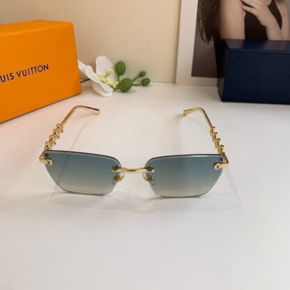 LOUIS VUITTON Fashion Sunglasses - Image 6