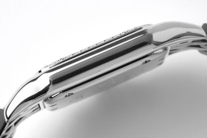 Cartier Classic Cheetah Series Elegant Watch - Image 5
