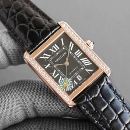 Cartier Tank series elegant and bold mechanical watch - Image 5