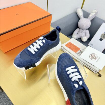 Hermès Spring and Summer Classic Couple Style White and Blue Colorblock Sports Casual Shoes - Image 5