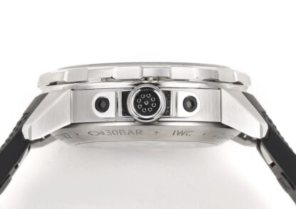 IWC Marine Chronograph Series - Image 5