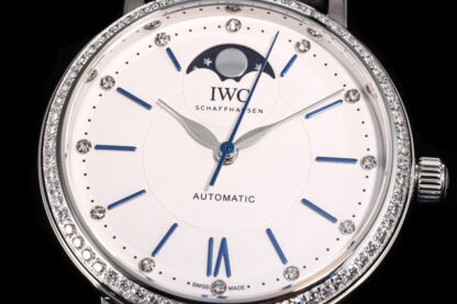 IWC Long Kinetic Moon Phase Expert Series - Image 5