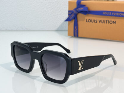 LOUIS VUITTON Fashion Sunglasses - Image 6