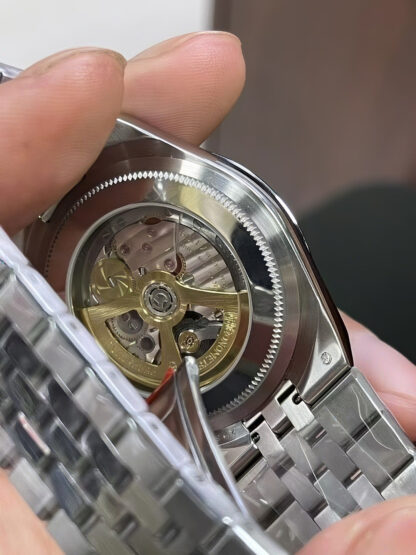 Rolex's brand-new Land-Dweller - Image 4