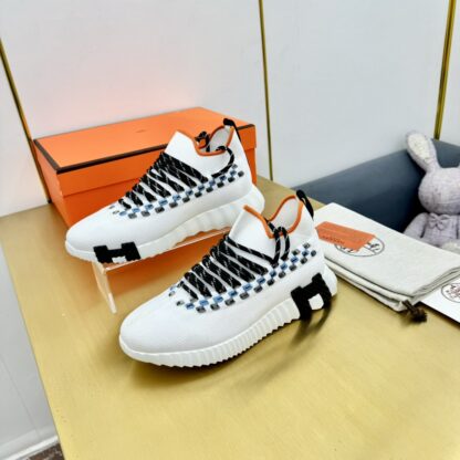 Hermès Spring and Summer Classic Couples British Style White, Black and Orange Colorblock Sports Casual Shoes - Image 5