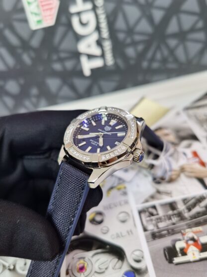 TAGHeuer Aquaracer Series Quartz Women's Watch - Image 4