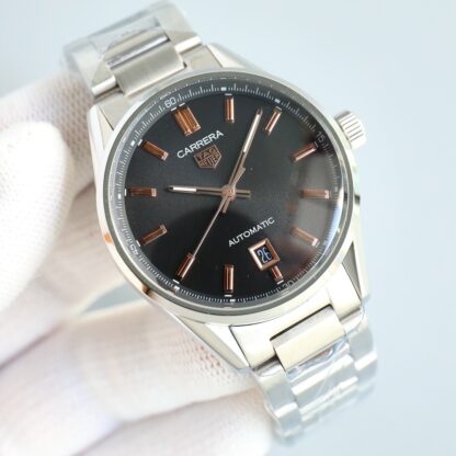 TAGHeuer Business Casual Calendar Watch - Image 5
