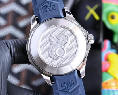 TAGHeuer Aquaracer Series Automatic Mechanical Watch - Image 5