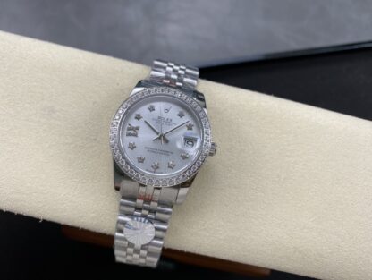 Rolex women's model with single calendar and chronograph, 31mm diameter - Image 5