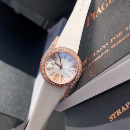 Piaget elegant and refined watch - Image 5