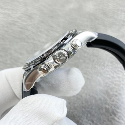 Rolex's top-level 7750 caliber Chronograph Daytona - Image 5