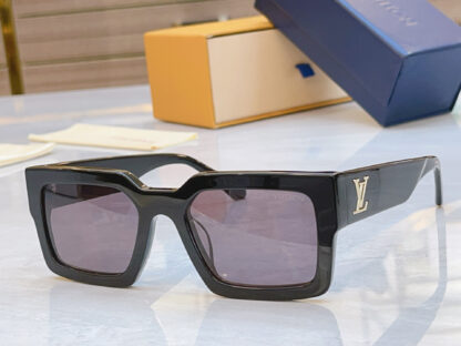 LOUIS VUITTON Fashion Sunglasses - Image 6