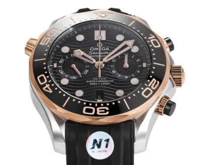 Omega's new Seamaster 300-meter 44mm chronograph wristwatch - Image 5
