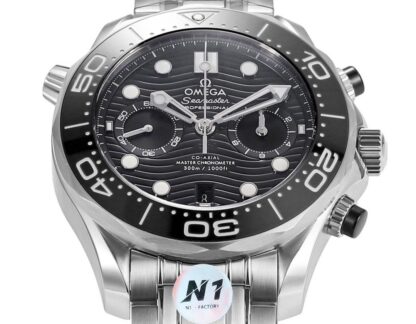 Omega's new Seamaster 300-meter 44mm chronograph wristwatch - Image 5