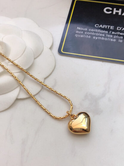 Chanel Heart Pendant Necklace - Image 5