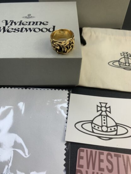 Vivienne Westwood belt buckle ring - Image 5
