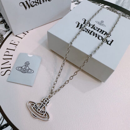 Vivienne Westwood classic large Saturn necklace unisex - Image 5