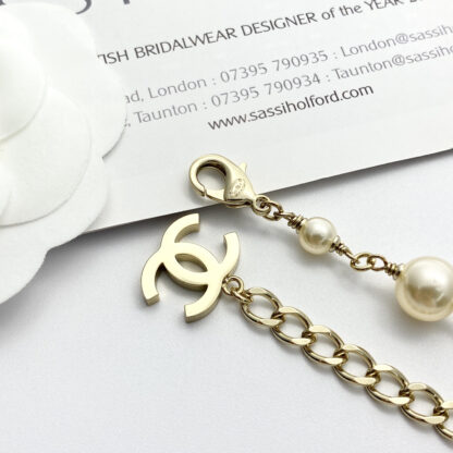 Chanel Black Enamel CC Pearl Necklace - Image 5