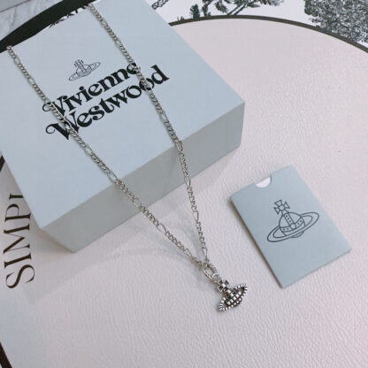 Vivienne Westwood classic large Saturn necklace unisex - Image 5