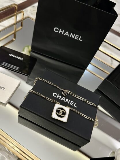 Chanel classic temperament necklace - Image 5