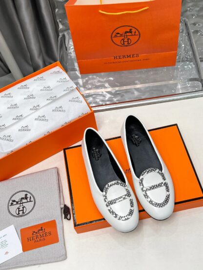 Hermès Spring Classic White Handcrafted Loafers - Image 5