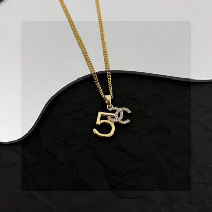 Chanel exquisite temperament number necklace - Image 5