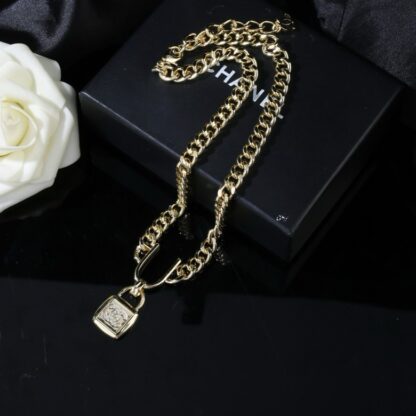 Chanel exquisite lock necklace clavicle chain - Image 5