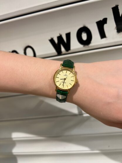 Omega Western Minimalist Little Gold Bean - Image 5